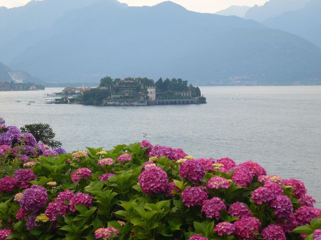 Hotel Lido La Perla Nera Stresa Exterior photo